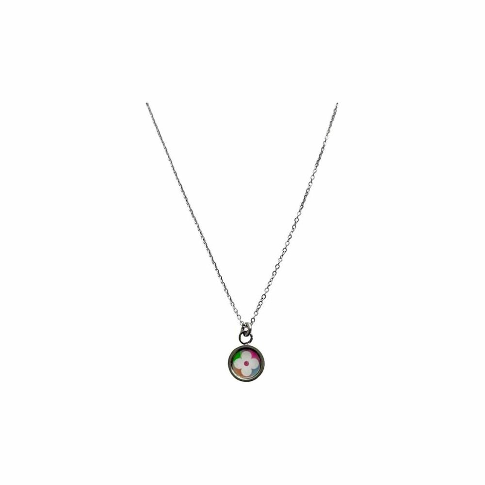 Tiny – Image 2
